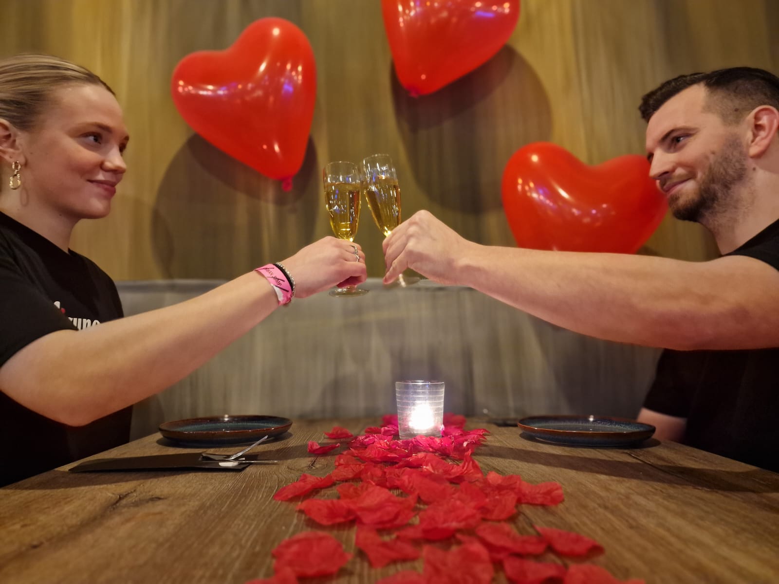 Valentijnsactie: Shared Dining & Onbeperkt Activiteiten